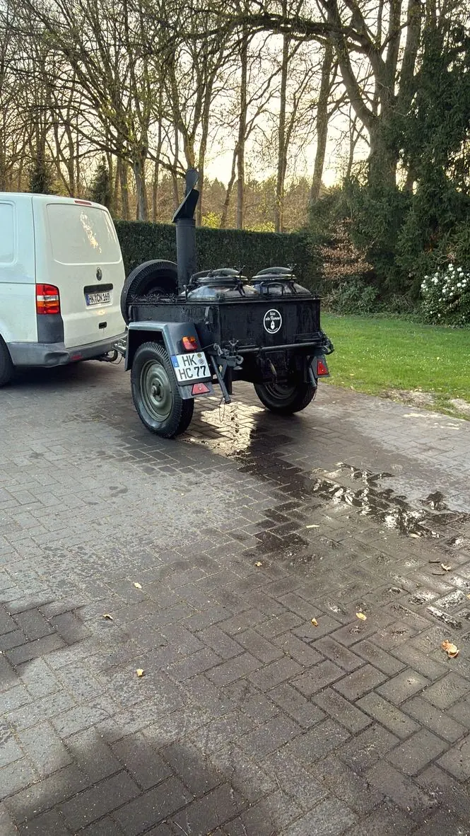 Alte Flamme als mobile Küche im Einsatz
